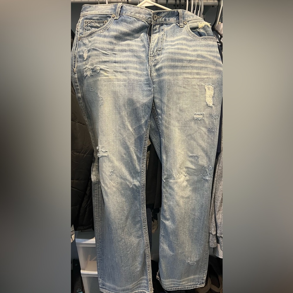 Men’s Buckle Tyler jeans